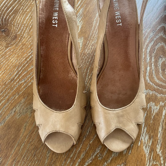 Nine West Taupe Maggieff Heels - Picture 5 of 9